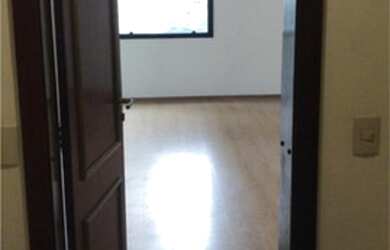 Imagem: O depósito possui 44-0m² de Área e está localizado em Vila