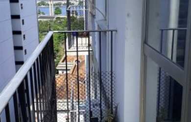 Imagem: O apartamento possui 1 Dormitório, 1 Banheiro, 1 Vaga na garagem