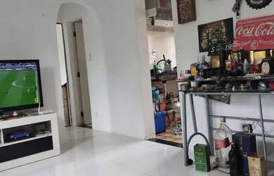 Imagem: O apartamento possui 2 Dormitórios, 1 Banheiro, 2 Vagas na