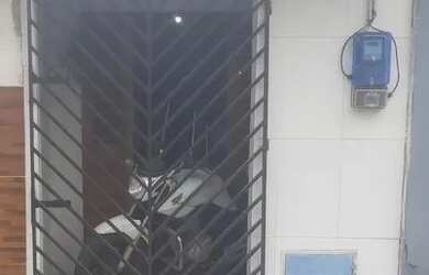 Imagem: A casa possui 2 Dormitórios, 1 Banheiro e está localizado