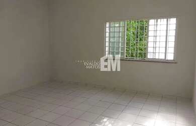 Imagem: O apartamento possui 3 Dormitórios, 3 Banheiros, 93m² de Área