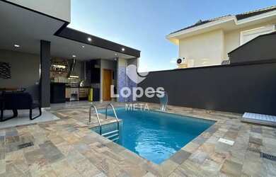 Imagem 15: Casa de Alto Padrão com 4 Suítes, Piscina e Área Gourmet 262m² Construídos