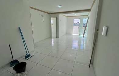 Imagem: O apartamento possui 2 Dormitórios, 1 Banheiro e 71m² de Área