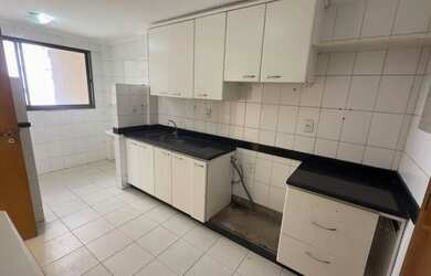 Imagem 2: Alugo apartamento no Setor Bueno com 4 quartos