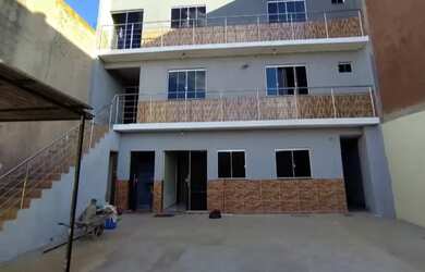 Imagem: A casa possui 2 Dormitórios e 3 Banheiros e está localizado