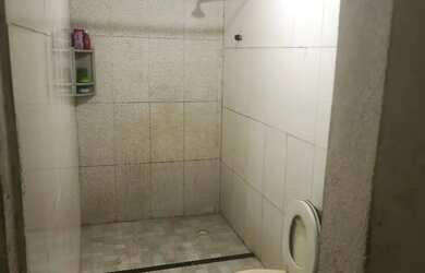 Imagem 2: Vendo ou troco casa na avenida perimetral E