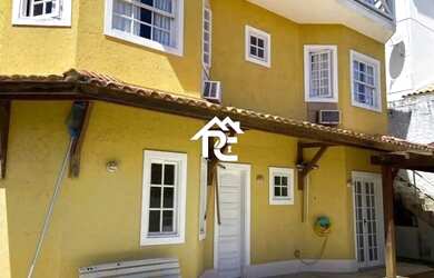 Imagem: A casa em condomínio possui 3 Dormitórios, 5 Banheiros, 2