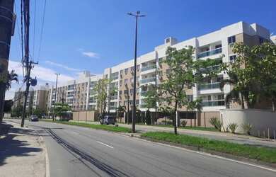 Imagem: O apartamento possui 2 Dormitórios, 2 Banheiros, 1 Vaga na