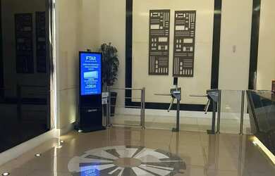 Imagem: O depósito possui 1 Vaga na garagem, 30m² de Área e está