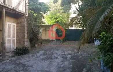 Imagem: O terreno possui 980m² de Área e está localizado em Pechincha