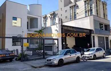 Imagem: O depósito possui 5 Vagas na garagem, 600m² de Área e está