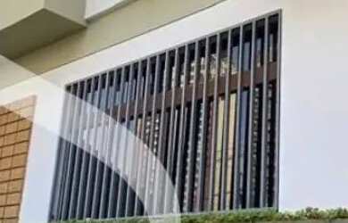 Imagem: A casa possui 4 Dormitórios, 4 Banheiros, 3 Vagas na garagem