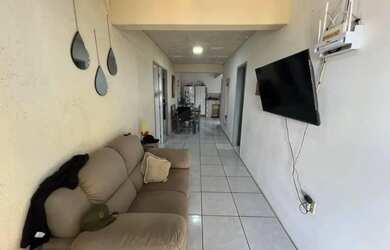 Imagem: O apartamento possui 2 Dormitórios, 1 Banheiro, 65m² de Área