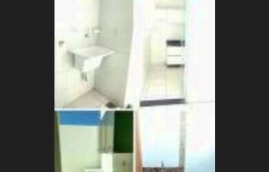 Imagem: A casa possui 3 Dormitórios, 3 Banheiros, 2 Vagas na garagem