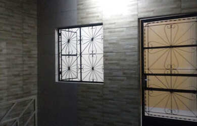 Imagem: A casa possui 2 Dormitórios, 1 Banheiro e 60m² de Área e