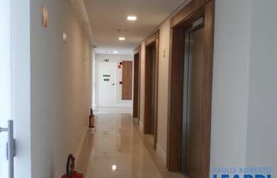 Imagem: O depósito possui 1 Vaga na garagem e 37m² de Área e está