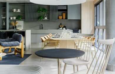 Imagem: O apartamento possui 3 Dormitórios, 5 Banheiros, 2 Vagas na