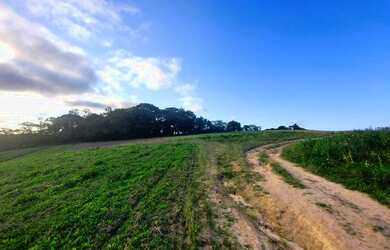 Imagem: O terreno possui 500m² de Área e está localizado em Jardim