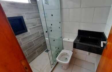 Imagem 9: A CARINA SIQUEIRA IMÓVEIS oferece para VENDA excelente casa no bairro...