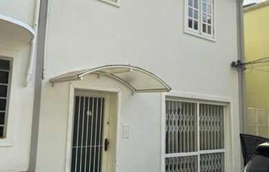 Imagem: O depósito possui 1 Vaga na garagem, 200m² de Área e está