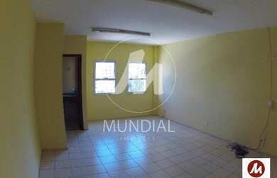 Imagem: O depósito possui 1 Vaga na garagem, 30m² de Área e está