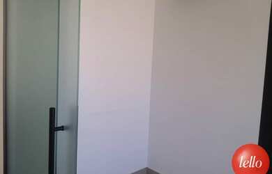 Imagem: O depósito possui 1 Vaga na garagem, 38m² de Área e está