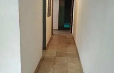 Imagem: O apartamento possui 2 Dormitórios, 1 Banheiro e está localizado