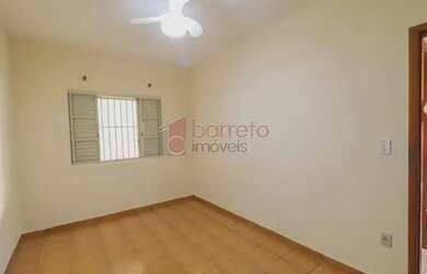 Imagem 11: Casa Padrão em Jundiaí. Varanda, 90m² de Área, 1 Vaga na garageme2...