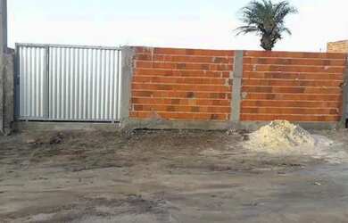 Imagem: O terreno possui 200m² de Área e está localizado em Arembepe