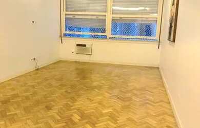 Imagem: O apartamento e possui 3 Dormitórios, Suítes, 3 Banheiros