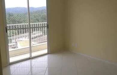 Imagem: O apartamento possui 2 Dormitórios, 1 Banheiro, 2 Vagas na