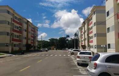 Imagem: O apartamento possui 3 Dormitórios, 1 Banheiro, 1 Vaga na garagem