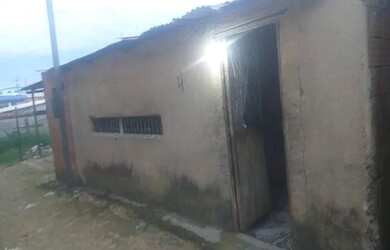 Imagem 2: Vendo casa no canarana. Varanda, 128m² de Área, 1 Banheiroe4 Dormitórios