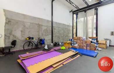 Imagem: O depósito possui 127m² de Área e está localizado em Vila