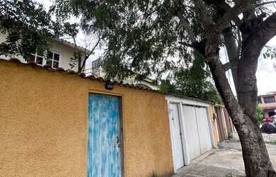 Imagem: A casa possui 1 Dormitório, 1 Banheiro e 1 Vaga na garagem