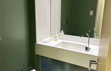 Imagem 10: SALA COMERCIAL MOBILIADA NO CME-CENTRO MÉDICO E EMPRESARIAL AVENIDA GARIBALDI