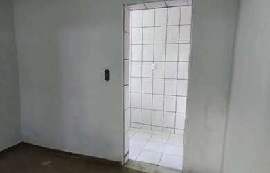 Imagem 14: Casa com 2 dormitórios para alugar, 96 m² por R$ 900,00/mês - Lourdes - Juiz de Fora/MG