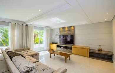 Imagem: A casa em condomínio possui 4 Dormitórios, 5 Banheiros, 4