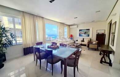 Imagem: O apartamento possui 4 Dormitórios, 3 Banheiros, 2 Vagas na