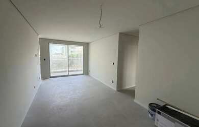 Imagem: O apartamento possui 3 Dormitórios, 5 Banheiros, 2 Vagas na