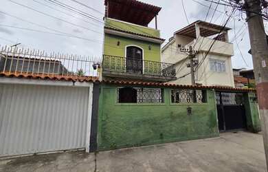 Imagem: A casa em condomínio possui 3 Dormitórios, 3 Banheiros, 100m²