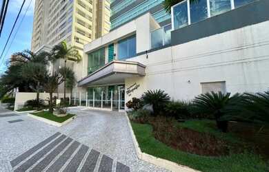 Imagem: O apartamento possui 4 Dormitórios, 5 Banheiros, 4 Vagas na