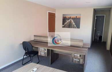 Imagem: O depósito possui 4 Vagas na garagem e 128m² de Área e está