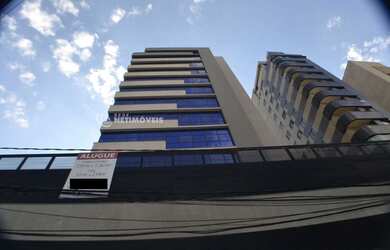 Imagem: O depósito possui 3 Vagas na garagem, 158m² de Área, Imóvel