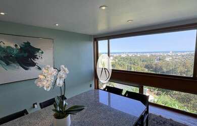 Imagem 13: Linda residência no Portinho do Massarucom vista mar para Barra da Tijuca...