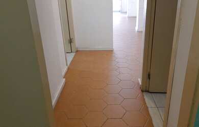 Imagem 12: LOJA à venda com 104.4m² por R$ 650.000,00 no bairro Centro - CURITIBA...