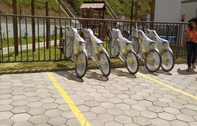 Imagem 10: ALUGO. Piscina, Churrasqueira, Ar-condicionadoeÁrea de serviço