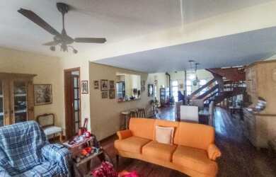 Imagem 4: Casa em Guarujá. Piscina, Churrasqueira, Área de serviçoe235m² de...