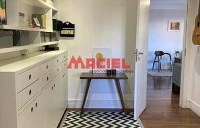 Imagem: O apartamento possui 3 Dormitórios, 3 Banheiros, 2 Vagas na