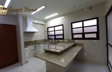 Imagem 3: Linda e aconchegante casa no Alphaville Residencial 5